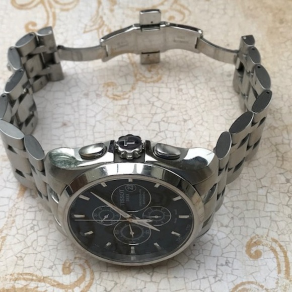 Tissot Couturier Chronograph T035627A Automatic - Picture 6 of 8